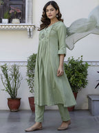 Floral Yoke Cotton Slub Kurta Pant Set with Dupatta